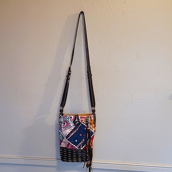 Raj Anthropologie Messenger Bag Women's Boho Hippie Made in India Unique NWT - Picture 3 of 16